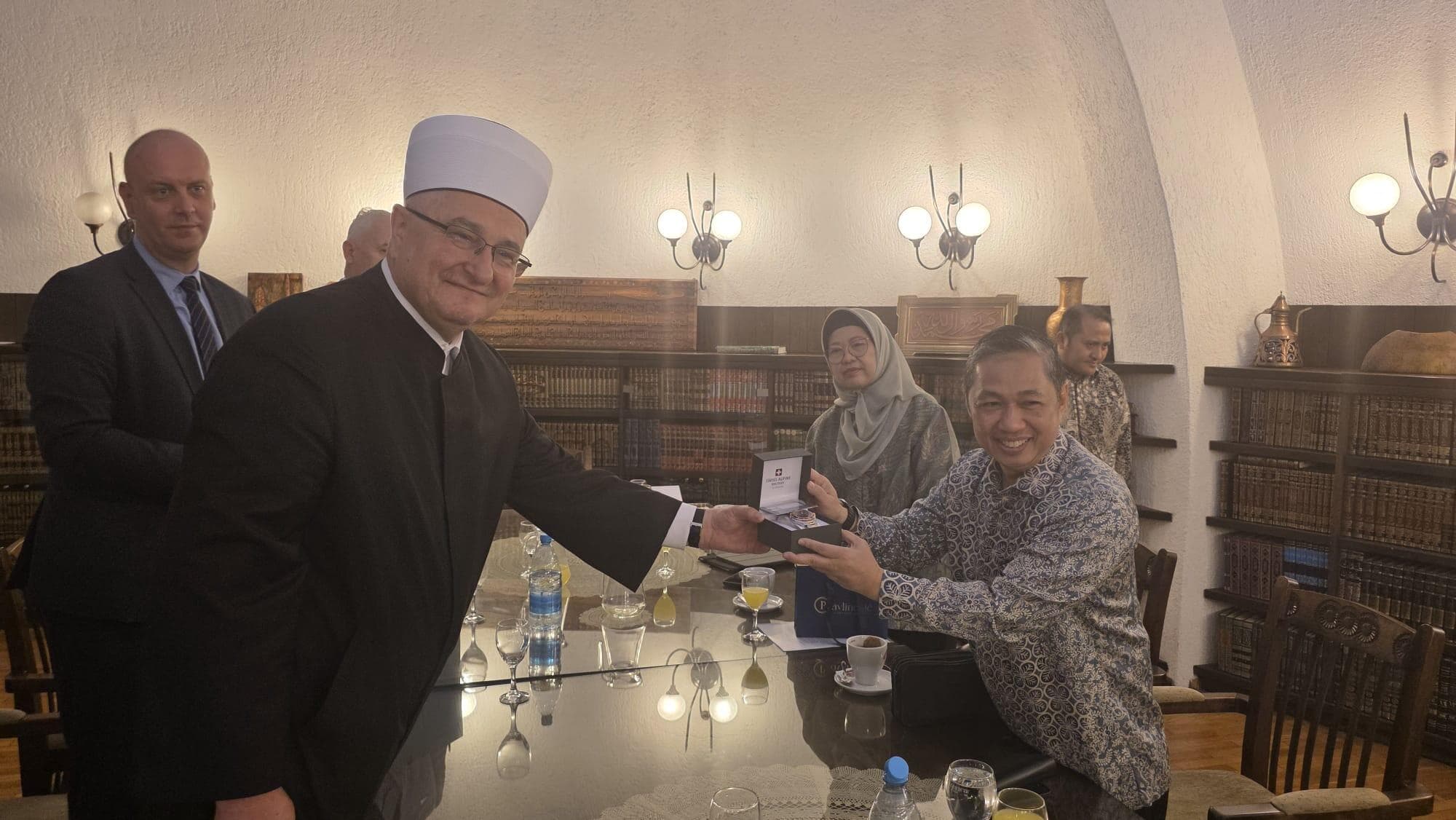 Muftija Hasanović i zamjenik ministra vanjskih poslova Indonezije dr. Anis Matta